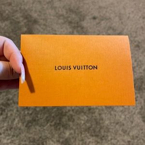 Louis Vuitton recite book